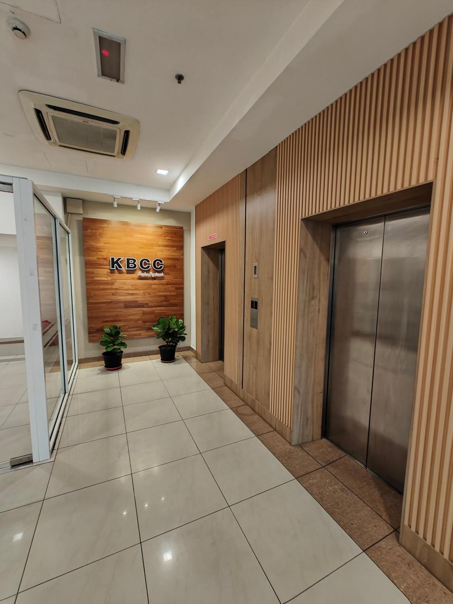 Honrosa At Kbcc Service -with Unifi Apartment *